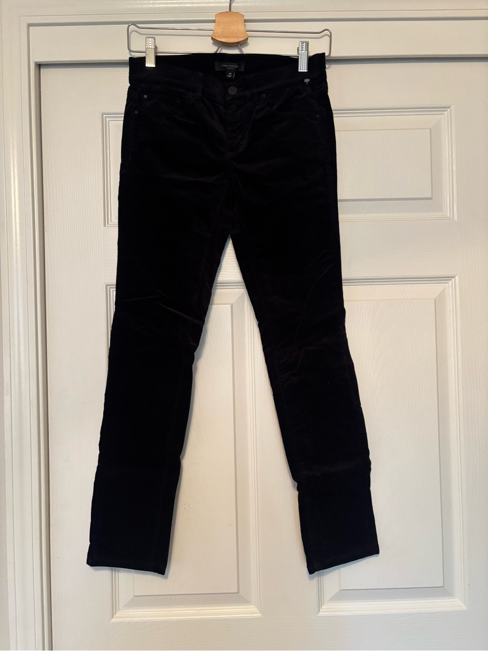 Ann Taylor Black Skinny Velvet Corduroy Pants